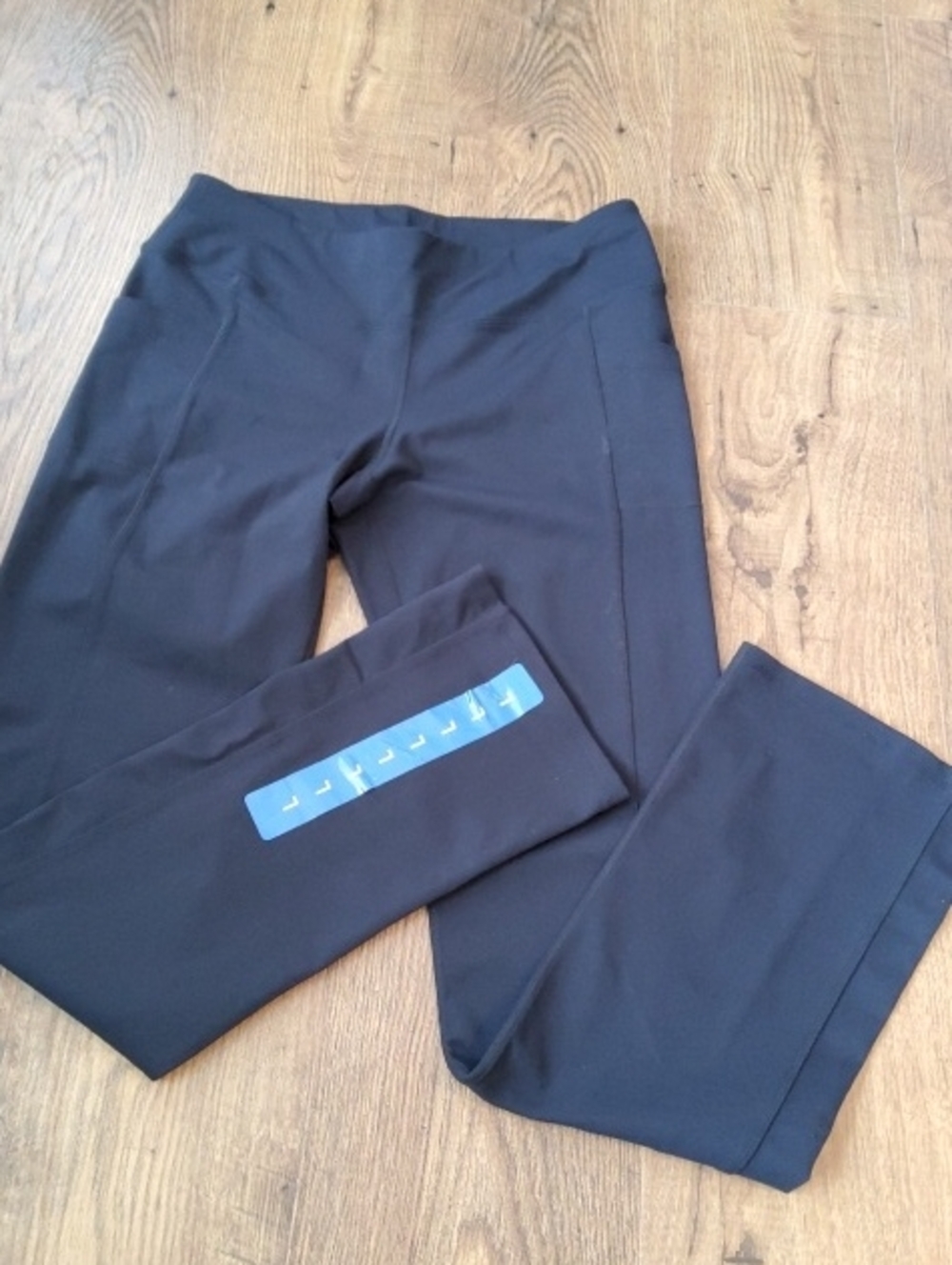 Ladies Skechers Black Straight-Leg Stretch Pants Side Pockets Large NWT